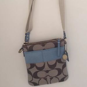 Coach swingpack crossbody bag ❤️️